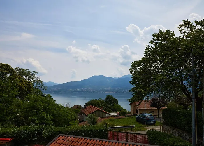 Villa Di Paese - Splendida Vista Maggiore Oggebbio